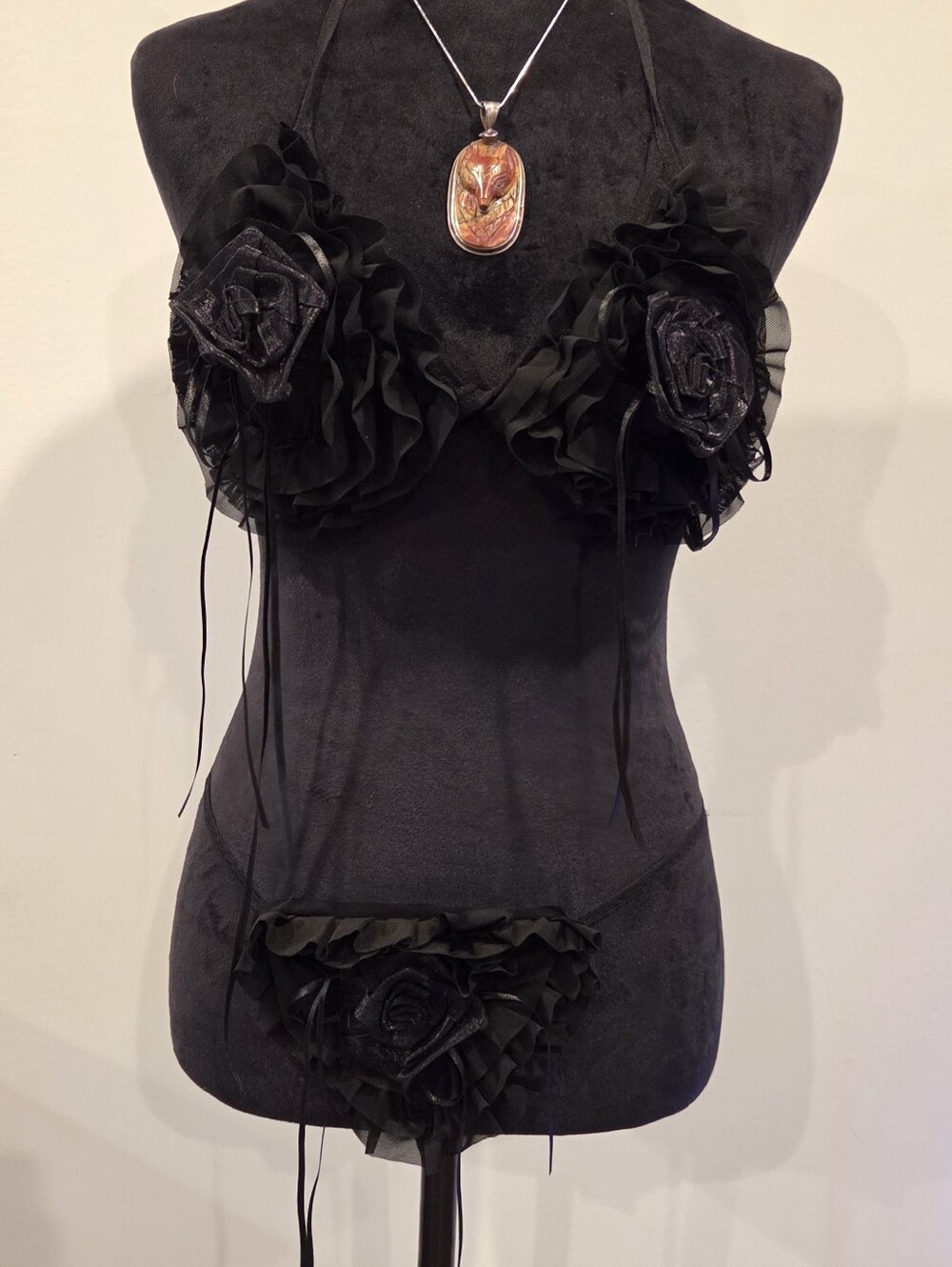 Black Floral Appliqué Halter Crop Top And Thong Panties - Women
